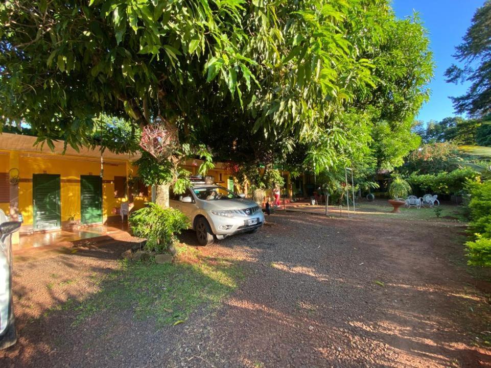 Hotel Y Residencial Amigos ปูแอร์โตอีกวาซู ภายนอก รูปภาพ