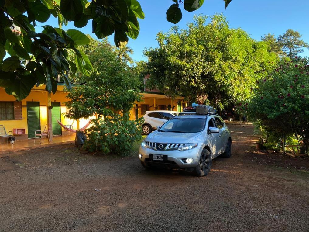 Hotel Y Residencial Amigos ปูแอร์โตอีกวาซู ภายนอก รูปภาพ